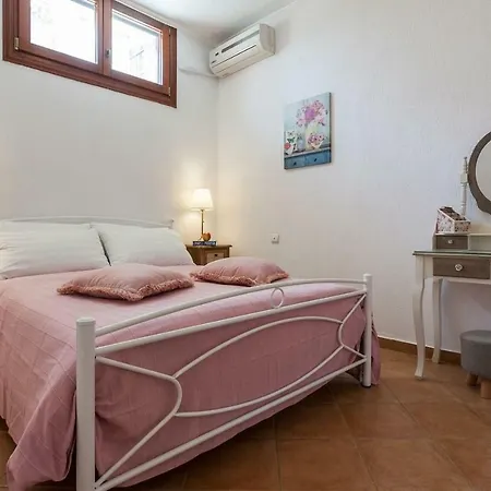 Apartment Nefeli Skopelos Town
